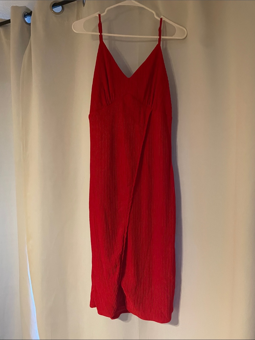 Lulu's Red V-Neck Midi Slip Dress with Spaghetti Straps